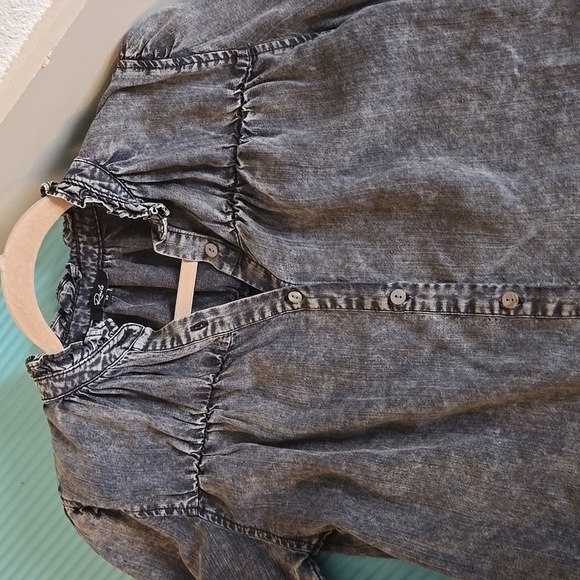 Rails denim button Down Long Sleeve shirt Black Washed Size XS - Picture 13 of 13